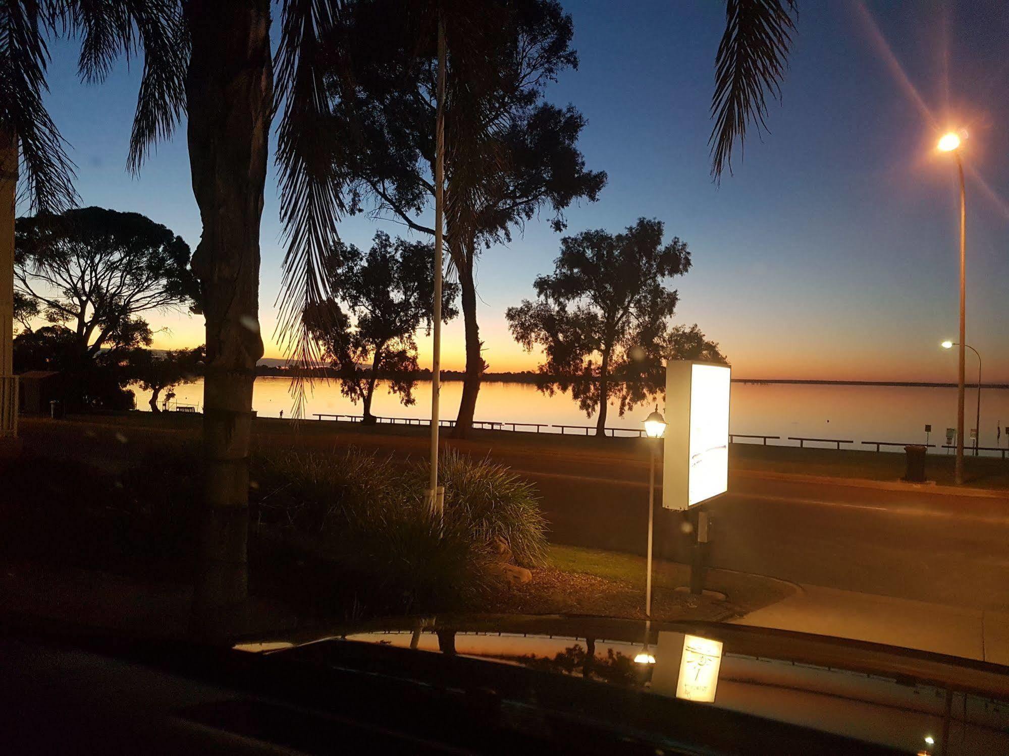 Barmera Lake Resort Motel Екстериор снимка